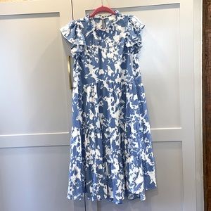 Pinch size L hi - lo dress Never worn.